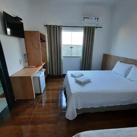 Pousada Limas Suites Capitolio Exterior photo